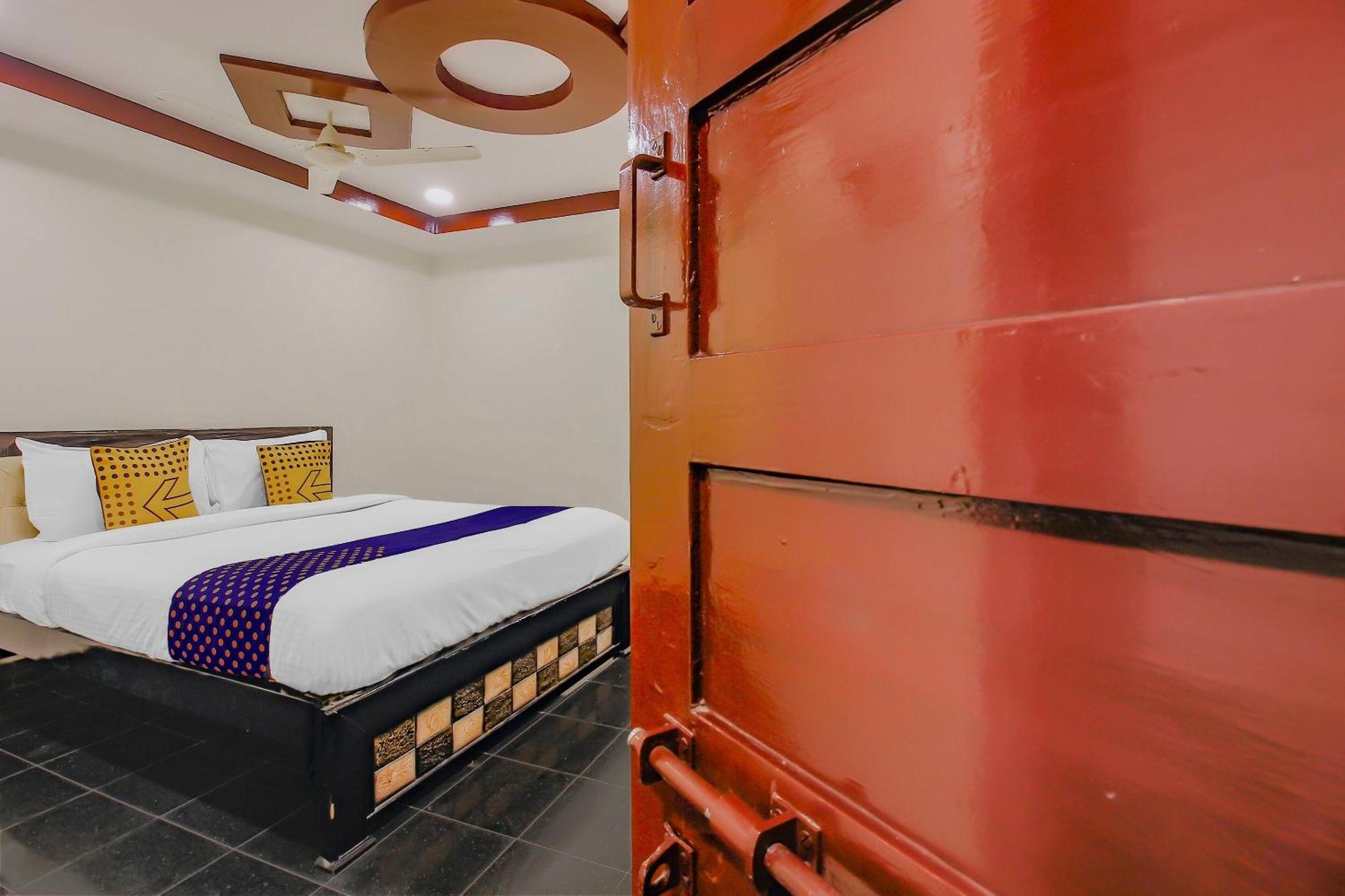 Spot On Hotel Grand Inn Warangal Dış mekan fotoğraf